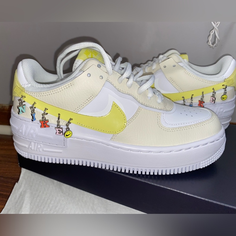 Women’s Nike Air Force 1 Shadow SE 'Pale Ivory Light Zitron'